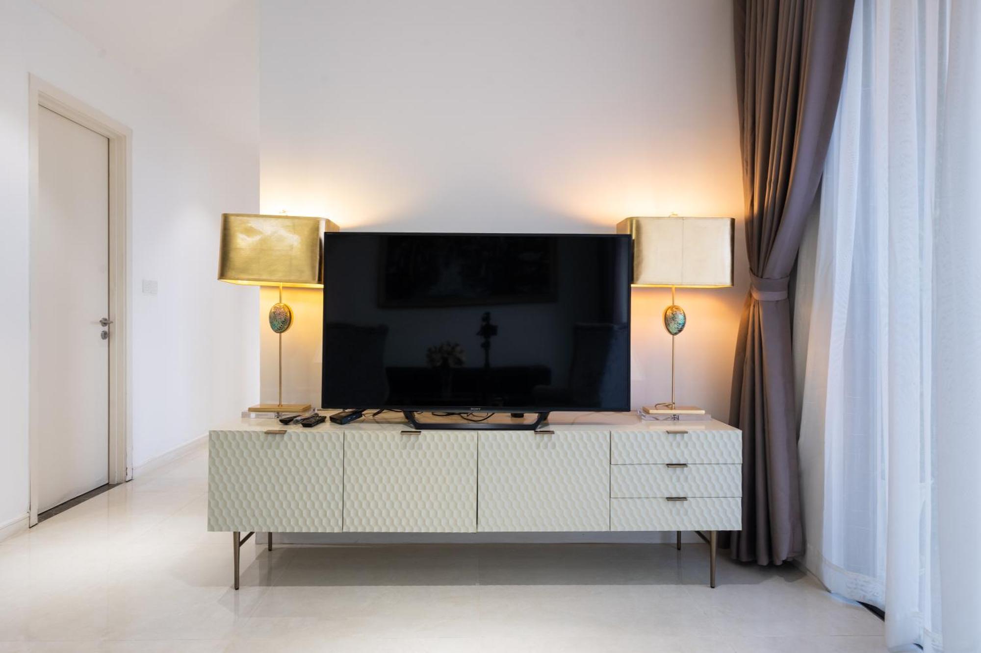 Kala Rivergate Apartments Near Ben Thanh Ho Chi Minh City Exterior photo