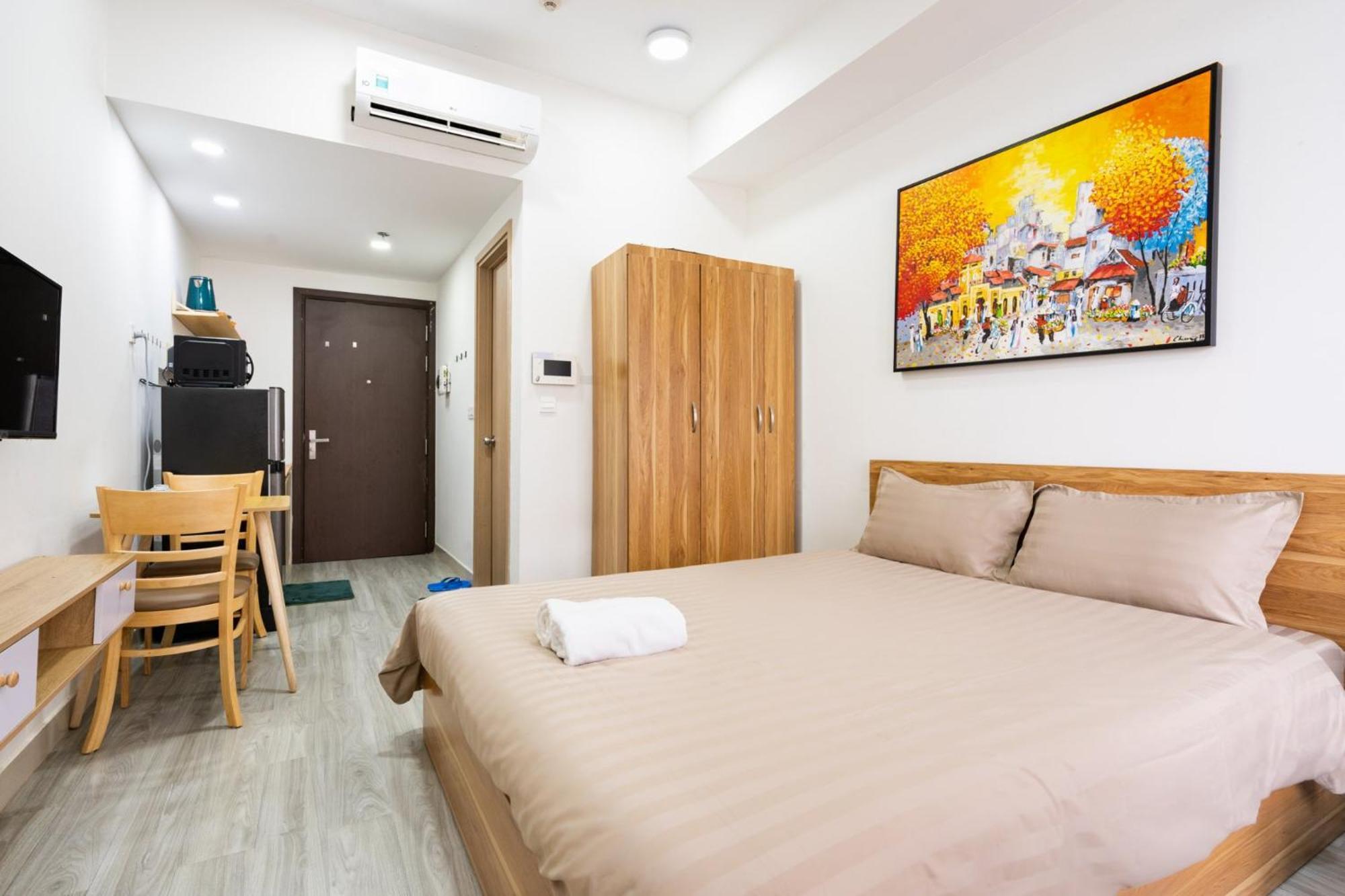 Kala Rivergate Apartments Near Ben Thanh Ho Chi Minh City Exterior photo